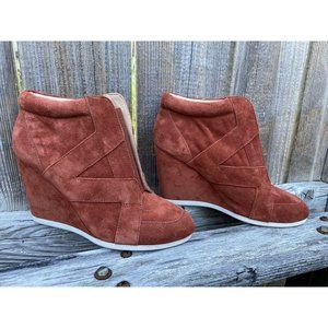 Veronica Beard Tess Rust Orange Wedge Boots 6